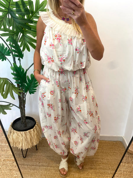 Conjunto top e calças estampa florzinhas rosa