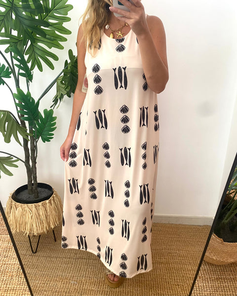 Vestido comprido malha fria sardinhas e conchas branco