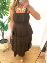 Carregar imagem no visualizador da galeria, Vestido liso folhos largos castanho
