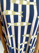 Carregar imagem no visualizador da galeria, Vestido comprido malha fria sardinhas azul marinho
