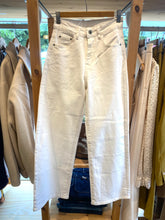 Carregar imagem no visualizador da galeria, Calça straight sarja cru
