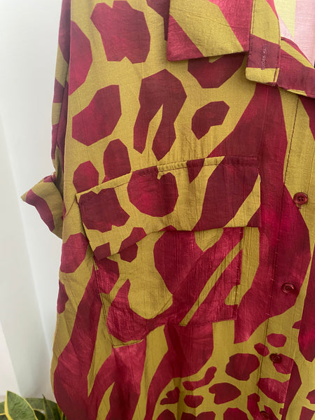 Vestido camisa estampa animal print Bordeaux