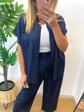 Carregar imagem no visualizador da galeria, Camisa oversize Gioya
