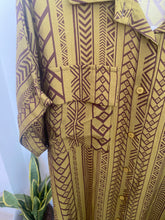 Carregar imagem no visualizador da galeria, Vestido camisa estampa espiga verde
