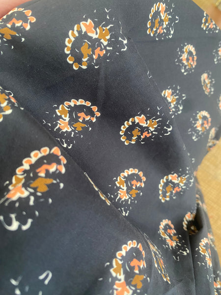 Macacão estampado preto