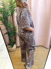 Carregar imagem no visualizador da galeria, Calças cornucópias castanho
