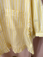 Carregar imagem no visualizador da galeria, Camisa riscas amarelo
