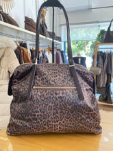 Carregar imagem no visualizador da galeria, Mala Don Algodon animal print
