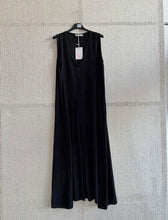 Carregar imagem no visualizador da galeria, Vestido alça larga preto
