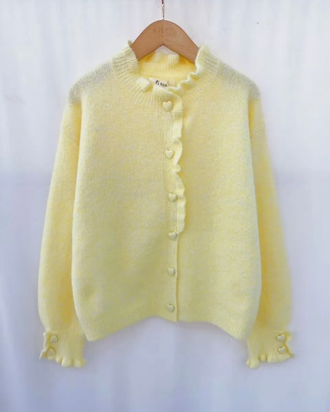 Casaco de malha com botões coração amarelo