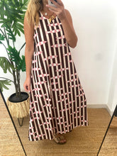 Carregar imagem no visualizador da galeria, Vestido comprido malha fria sardinhas rosa
