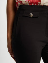 Carregar imagem no visualizador da galeria, Calças bootcut preto MORGAN
