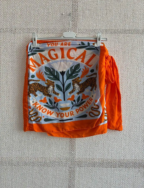 Saia páreo traçada magical laranja