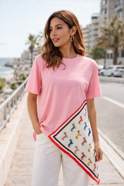 T-shirt de algodão com lenço cães rosa