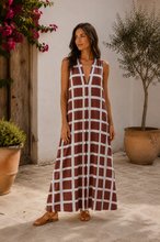 Carregar imagem no visualizador da galeria, Vestido malha fria quadrados tijolo
