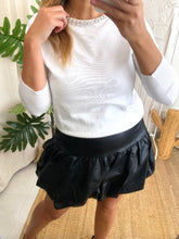 Carregar imagem no visualizador da galeria, Camisola de malha strass Morgan
