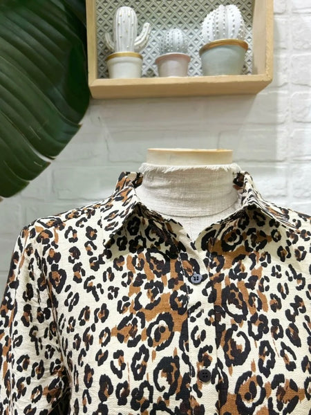 Camisa estampa leopardo