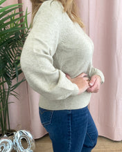 Carregar imagem no visualizador da galeria, Camisola Viril turtle beje Vila
