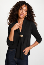 Carregar imagem no visualizador da galeria, Blusa Morgan folho preto
