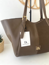 Carregar imagem no visualizador da galeria, Shopper castanho Don Algodon
