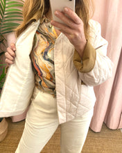 Carregar imagem no visualizador da galeria, Casaco acolchoado pérola Lumina

