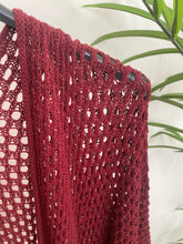 Carregar imagem no visualizador da galeria, Kimono de malha aberta Bordeaux
