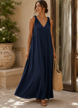 Carregar imagem no visualizador da galeria, Vestido comprido azul marinho

