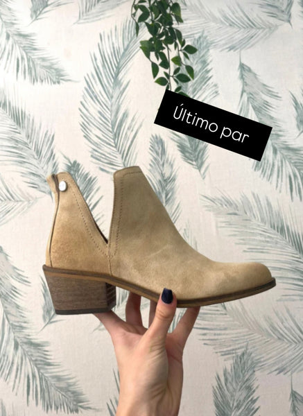 Botins camurça beje Ruika