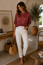 Carregar imagem no visualizador da galeria, Blusa acetinada com cós de malha Bordeaux

