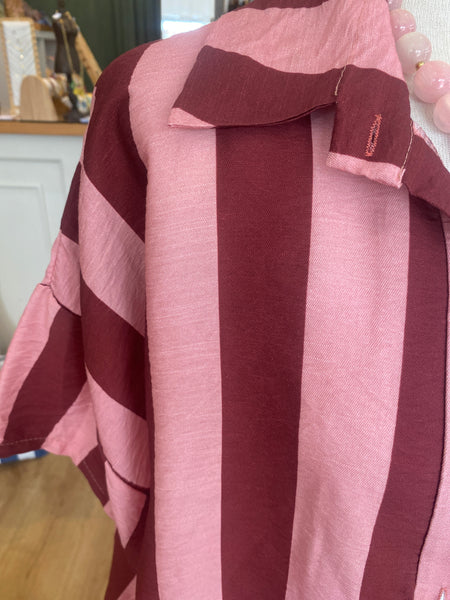 Camisa oversize riscas rosa e Bordeaux