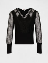 Carregar imagem no visualizador da galeria, Blusa de renda Morgan
