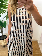 Carregar imagem no visualizador da galeria, Vestido comprido malha fria sardinhas
