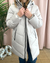 Carregar imagem no visualizador da galeria, Casaco de capuz beje Vimilja
