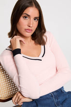 Carregar imagem no visualizador da galeria, Camisola Morgan malha rosa decote V
