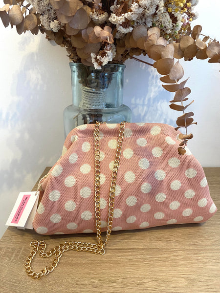 Clutch malha rosa bolas brancas