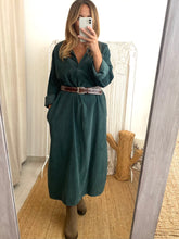 Carregar imagem no visualizador da galeria, Vestido oversize bombazina verde esmeralda
