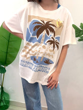 Carregar imagem no visualizador da galeria, T-shirt oversize palmeiras azul
