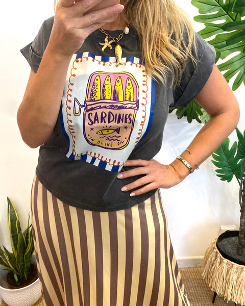 T-shirt cinza sardines