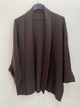 Carregar imagem no visualizador da galeria, Kimono de malha castanho

