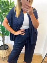 Carregar imagem no visualizador da galeria, Camisa oversize Gioya
