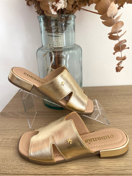 Chinelo gold Cubanas