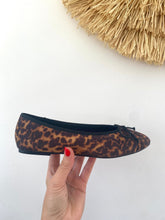 Carregar imagem no visualizador da galeria, Sabrina laçinho leopardo Corina
