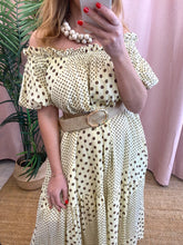 Carregar imagem no visualizador da galeria, Vestido comprido bolinhas amarelo
