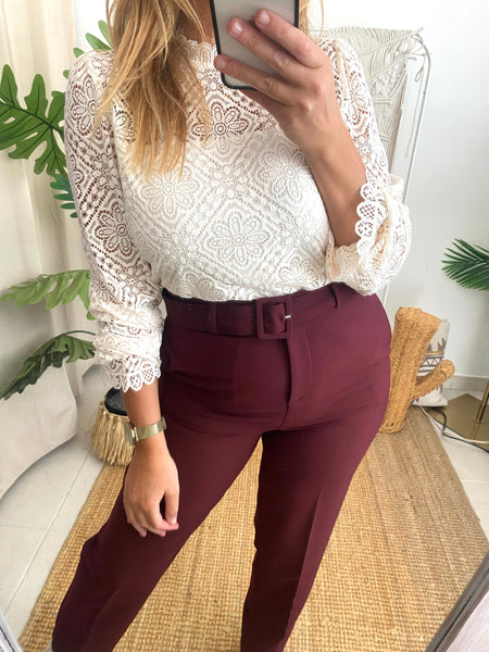 Blusa renda cru Morgan