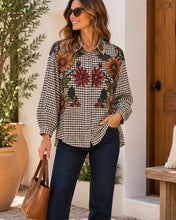 Carregar imagem no visualizador da galeria, Camisa quadrados e flores  preto
