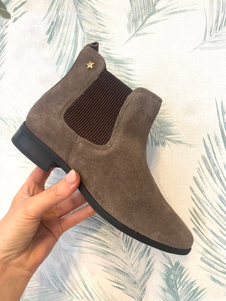 Botas Cubanas Vani camurça castanho