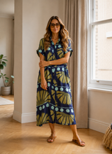 Carregar imagem no visualizador da galeria, Vestido camisa estampa bolas azul
