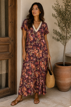 Carregar imagem no visualizador da galeria, Vestido malha fria estampado flores bordeaux
