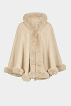 Carregar imagem no visualizador da galeria, Poncho de malha com pêlo Morgan
