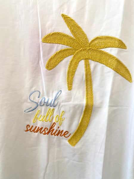 T-shirt branca bordado palmeira